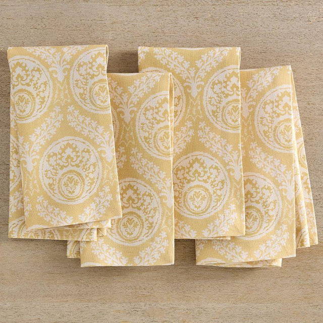 Lena Medallion Organic Cotton Napkins, Set of 4 - Yellow