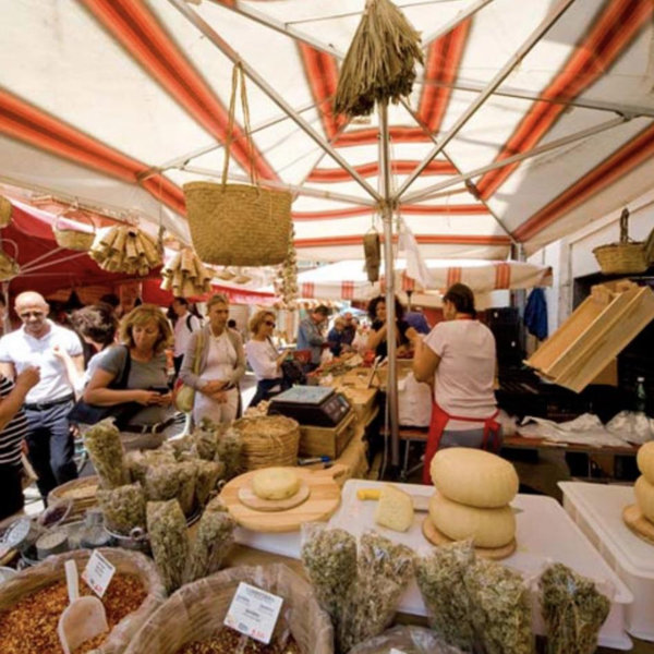 Ortigia Market Shopping