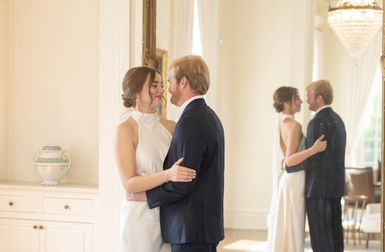 The Wedding Website of Alexa Warren and Christian Baynham