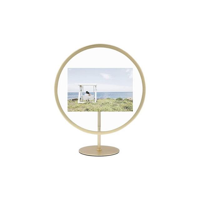 Umbra Infinity Round 4x6 Picture Frame, Floating Photo Display for Desk or Wall, 4 x 6, Brass