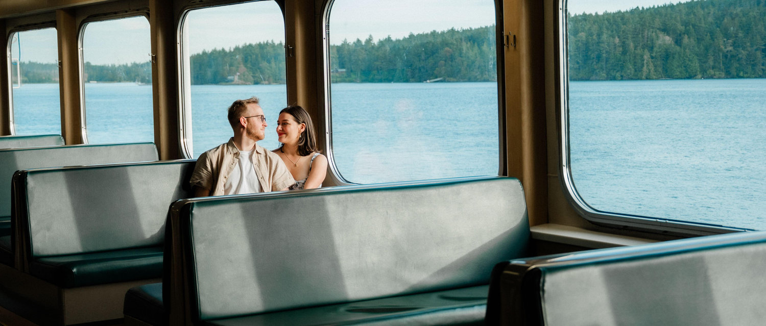 The Wedding Website of Genevieve Carrillo and Daniel Lund