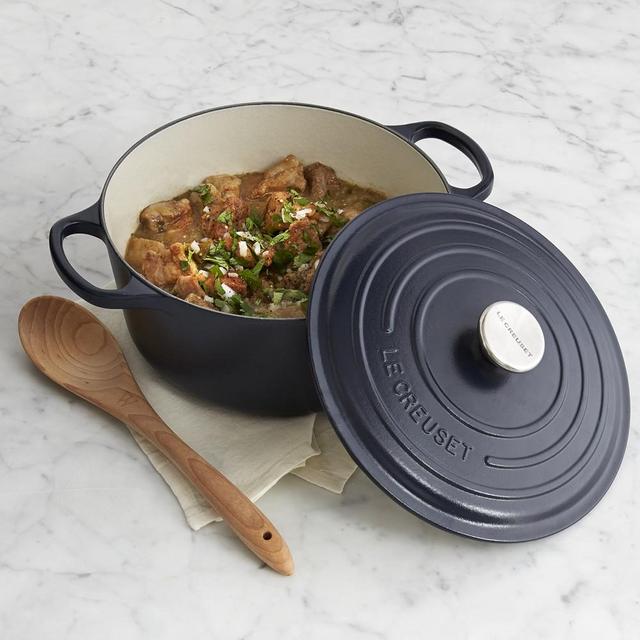 Le Creuset Signature Cast-Iron Round Dutch Oven, 5 1/2-Qt., Matte Navy