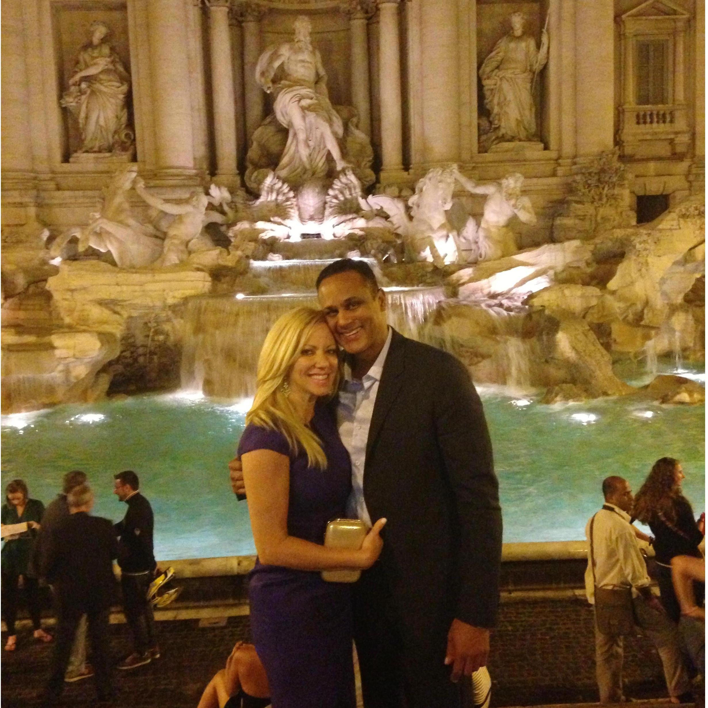 Trevi Fountain - Rome Italy