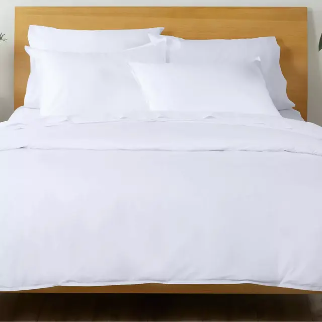 Casper® Percale 300-Thread-Count Organic Cotton Queen Sheet Set in White