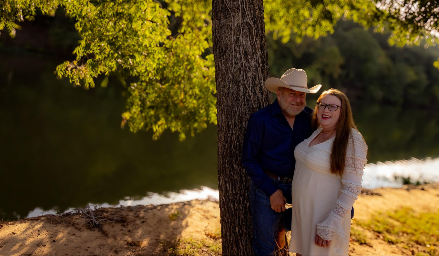 The Wedding Website of Amber Lightsey and Fred Fowler