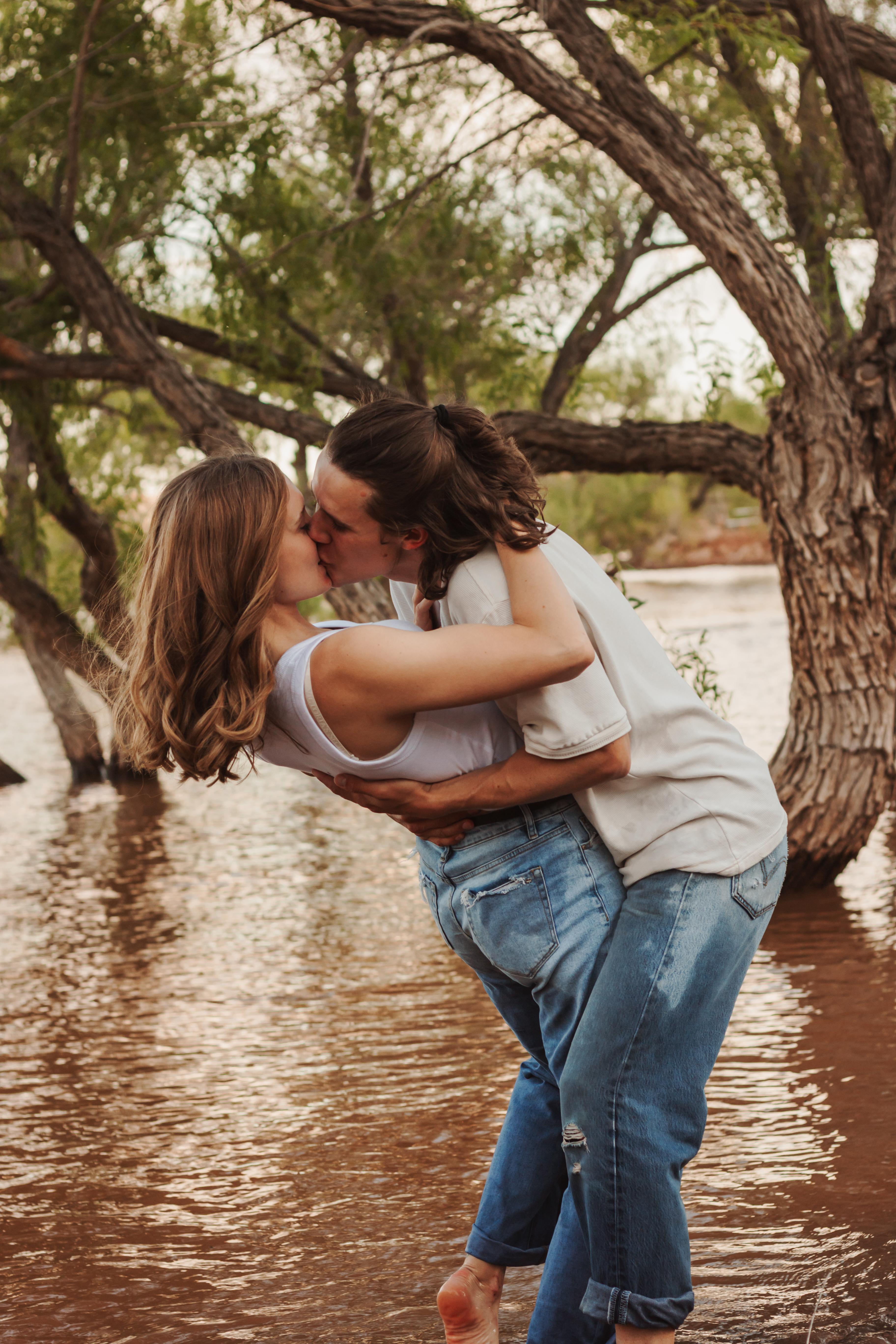 The Wedding Website of Sarah Flood and Wesley Beck