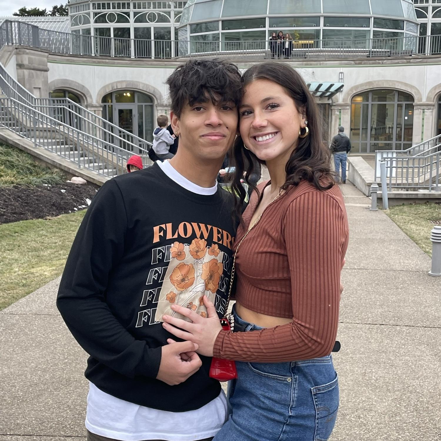 First valentine’s day together at Phipps😘