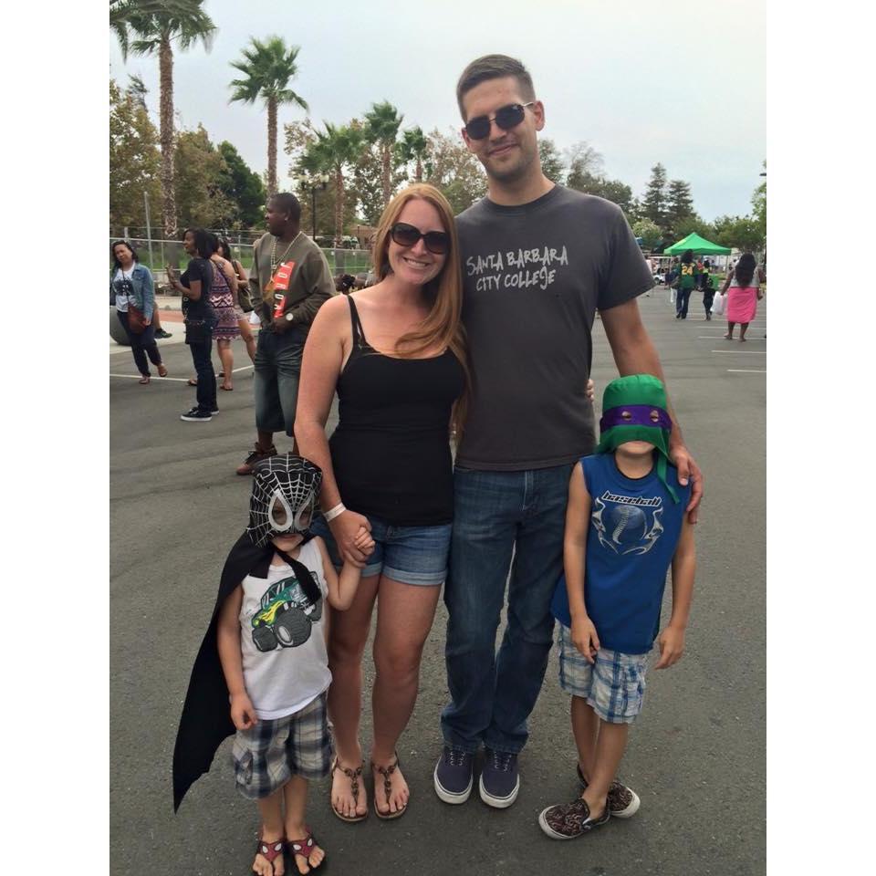 Picked up a couple superheroes at the Pittsburg Seafood Festival!