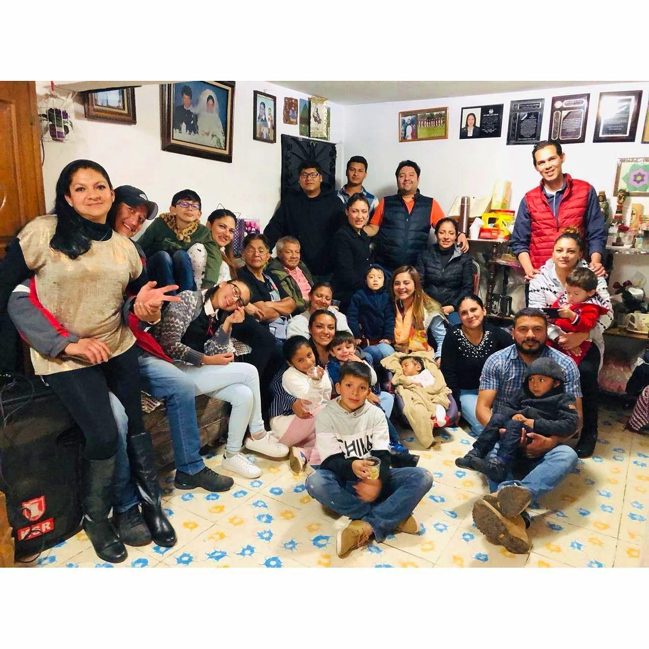 Family of the Bride / Familia de la Novia