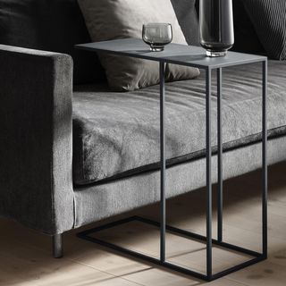 Fera Side Table