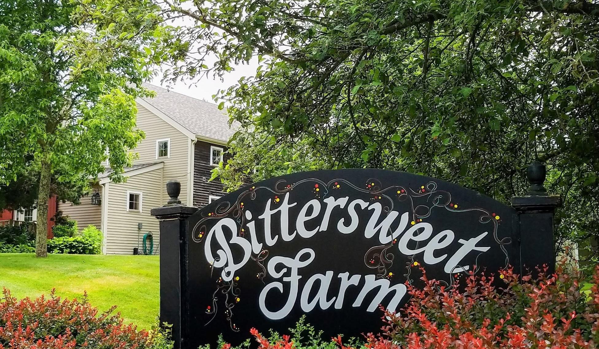 The Wedding Website of Tanya Kowalczyk and Matthew Whitlow