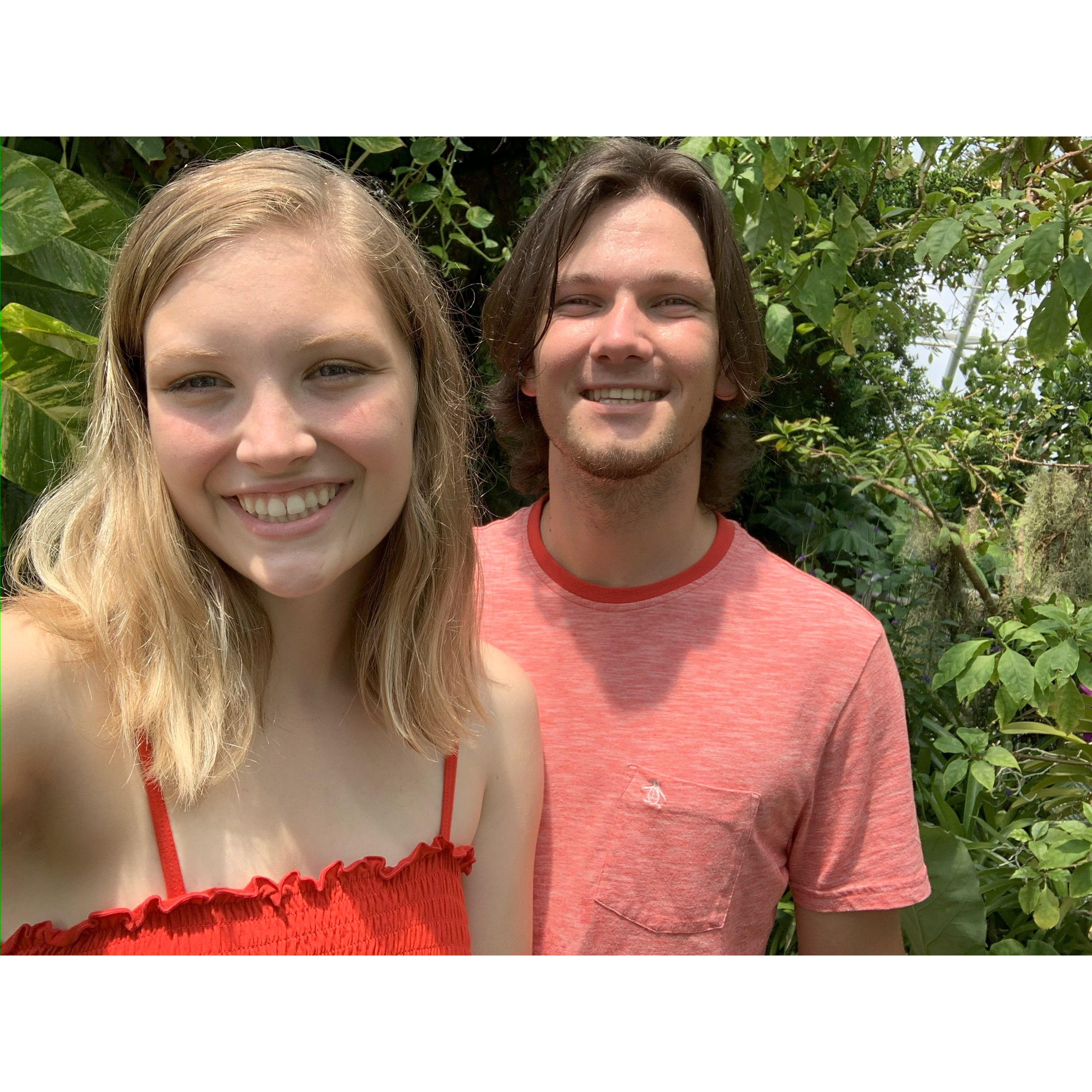 July 2020. Date picnic!