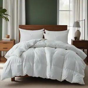 The Beyond Bed™ All-Season Medium Warmth White Goose Feather Down Fiber Duvet Comforter Insert