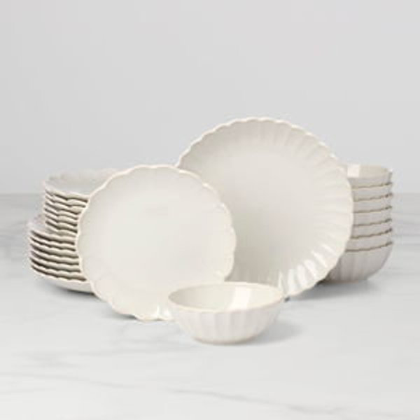 Lenox Fine French Perle Scallop White 24-Piece Dinnerware Set