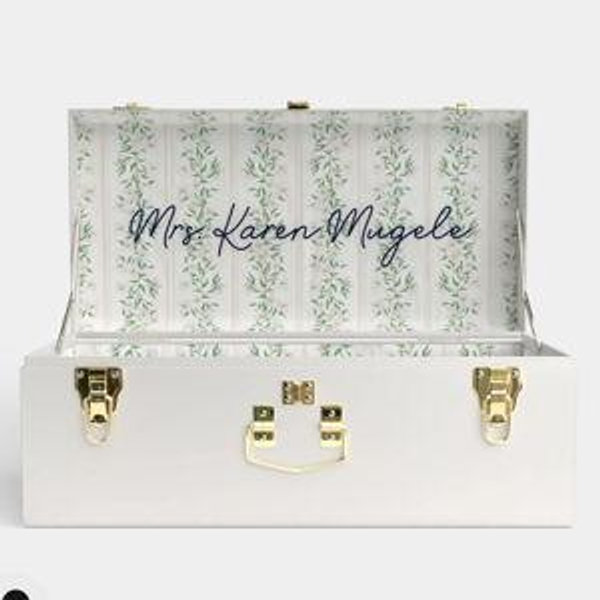 Petite Bridal Trunk