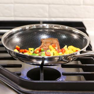 Black Cube Hybrid Fry Pan