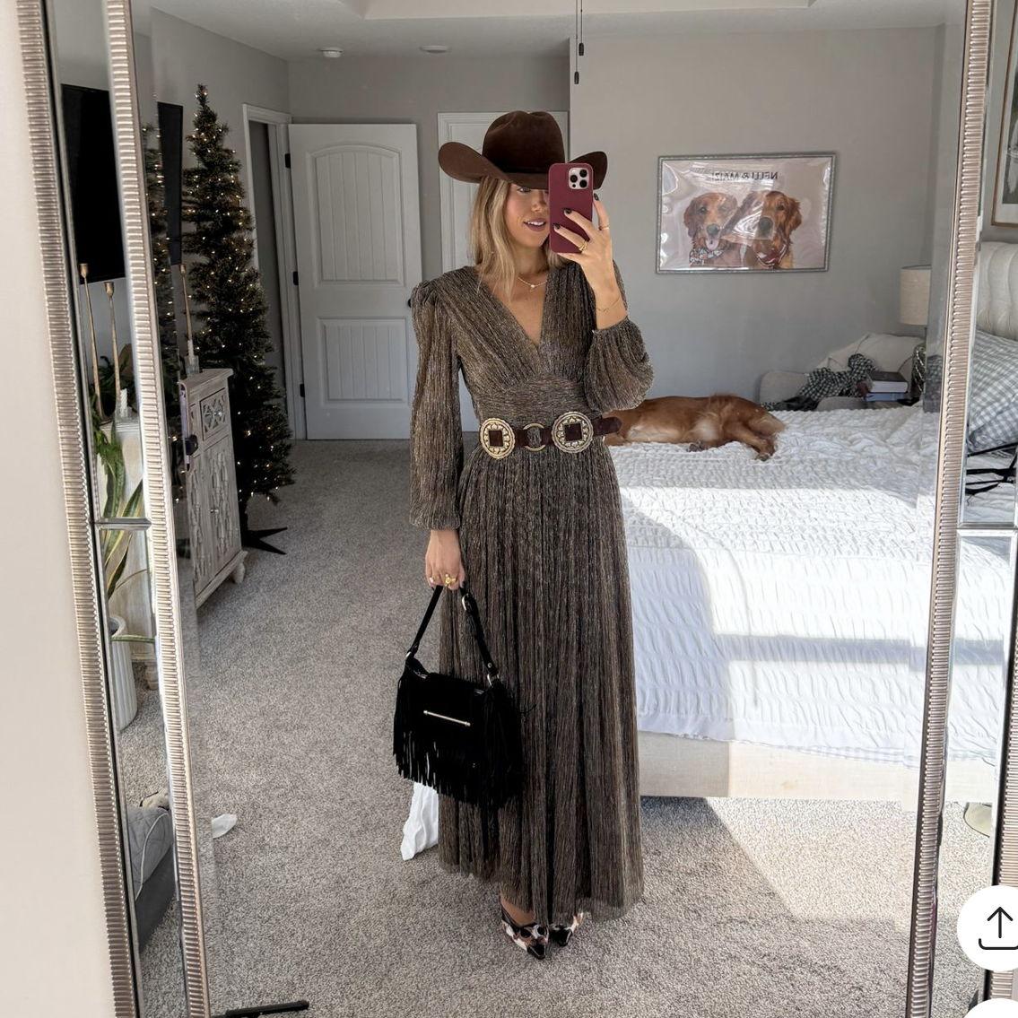 Another formal western fit.