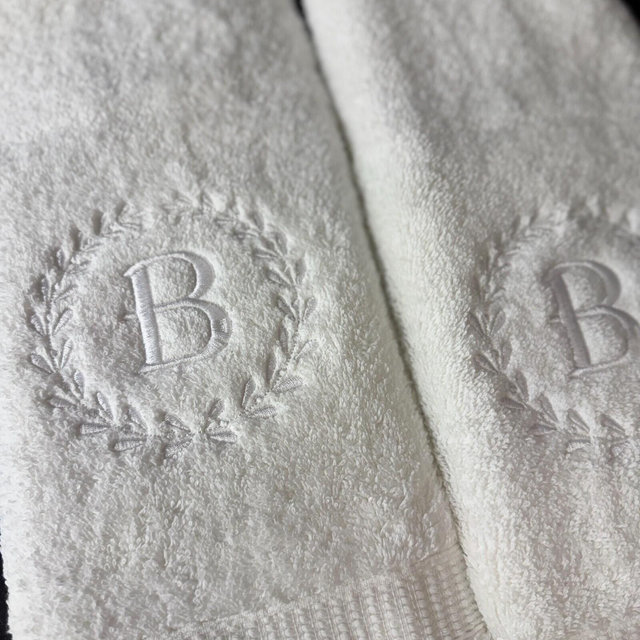 Embroidered Custom towels with Monogram, Personalized Decor Hand Towel, Home decor Turkish towel, Anniversary gift for wife, New home gift