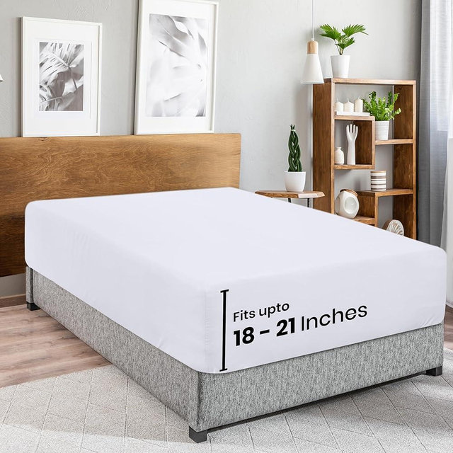 Utopia Bedding King Fitted Sheet - Extra Deep Pocket - 21 Inch Deep Pocket - Soft Microfiber -Shrinkage and Fade Resistant-Easy Care -1 Fitted Sheet Only (White)