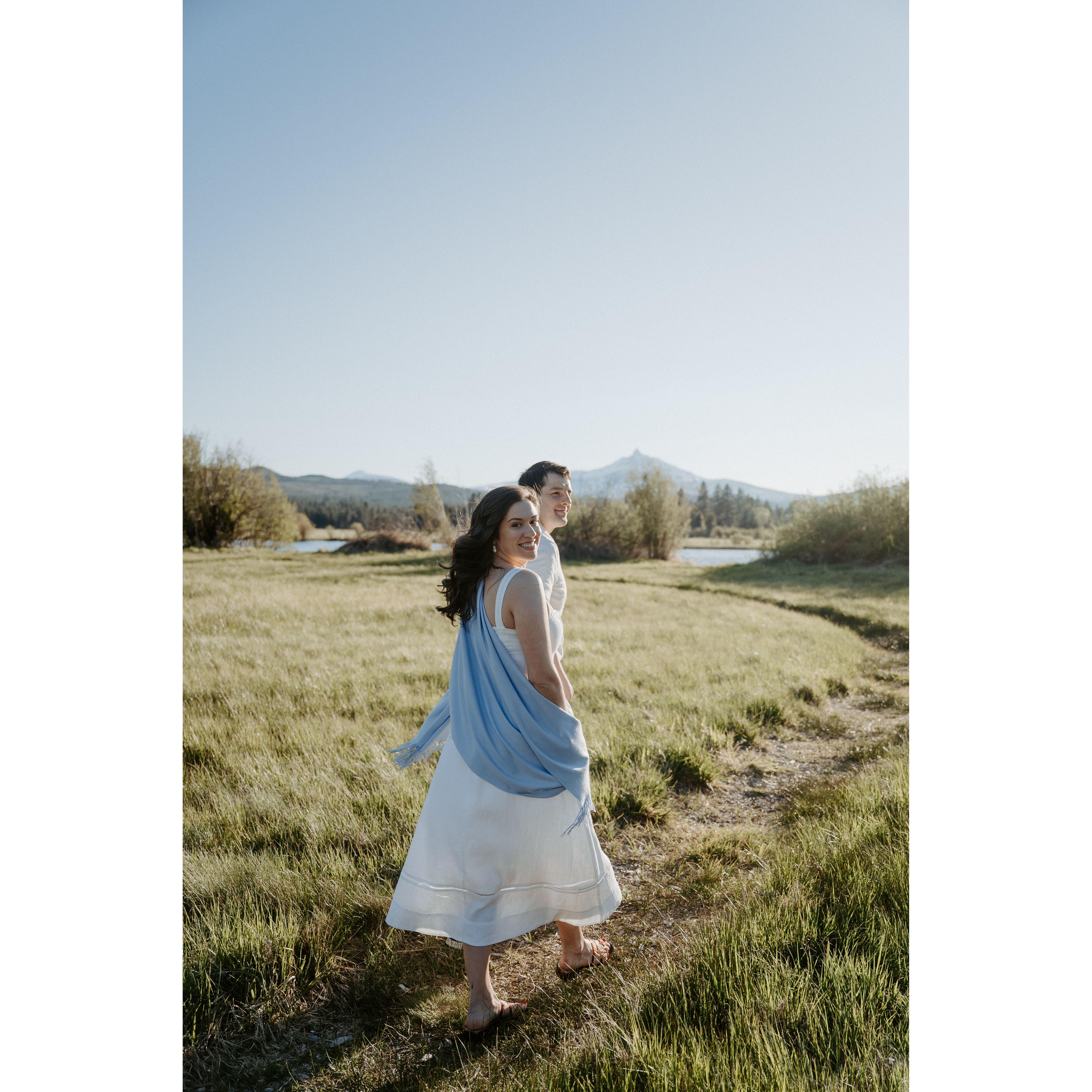 Engagement Photos at Black Butte Ranch in Oregon