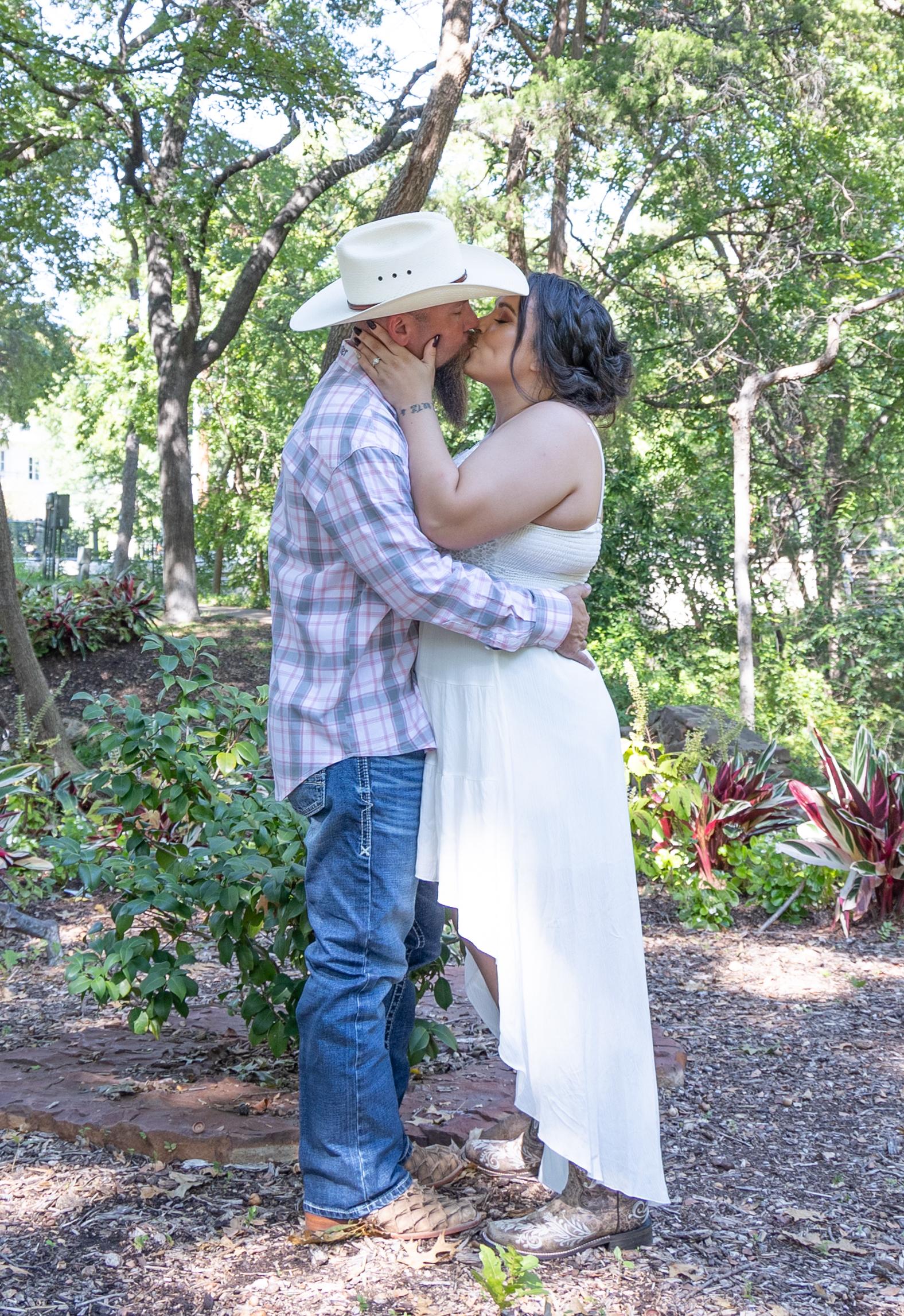 The Wedding Website of Chantal Irby and Kenneth Krickbaum