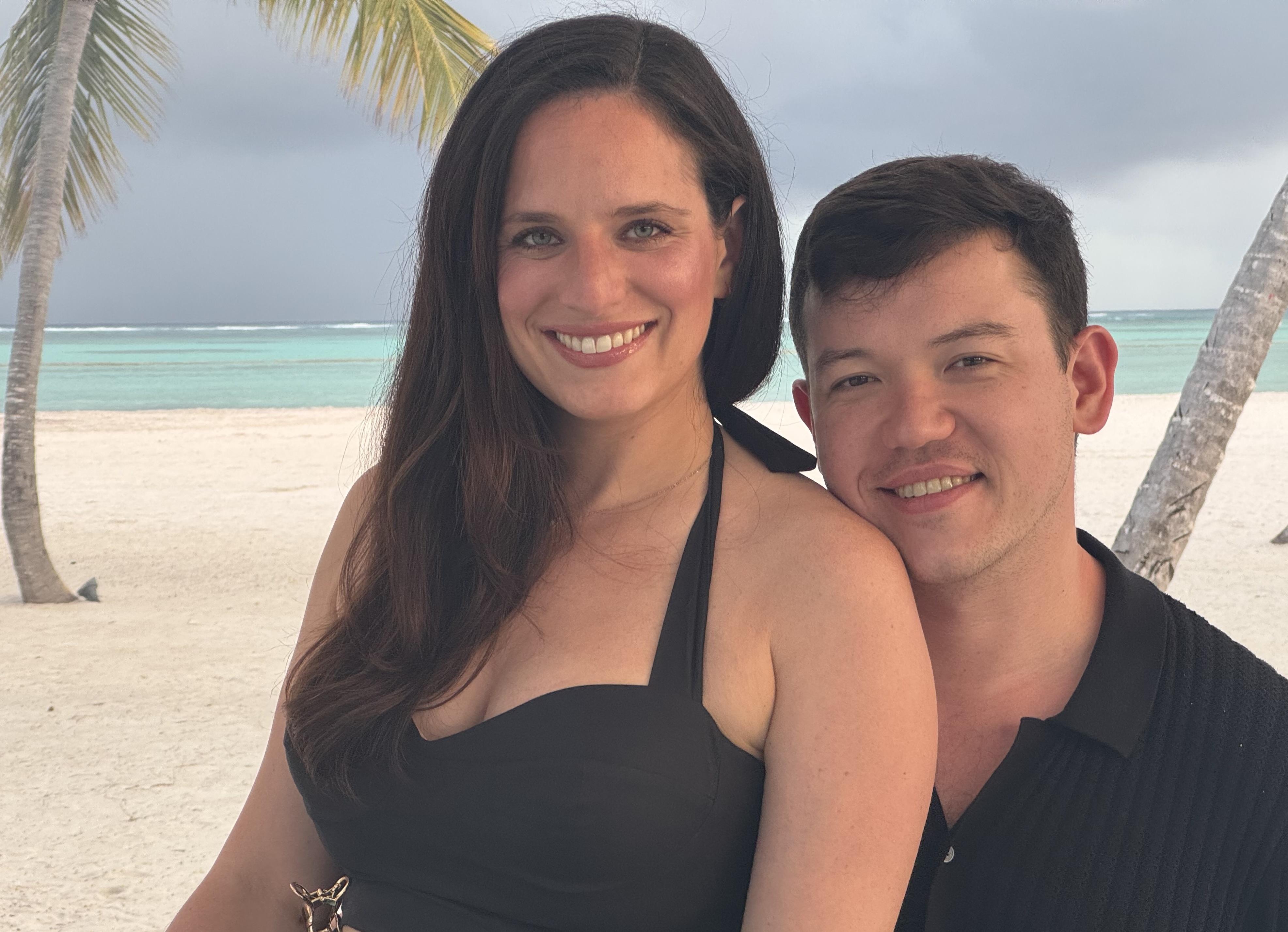 The Wedding Website of Sean Hannon and Jana Simon