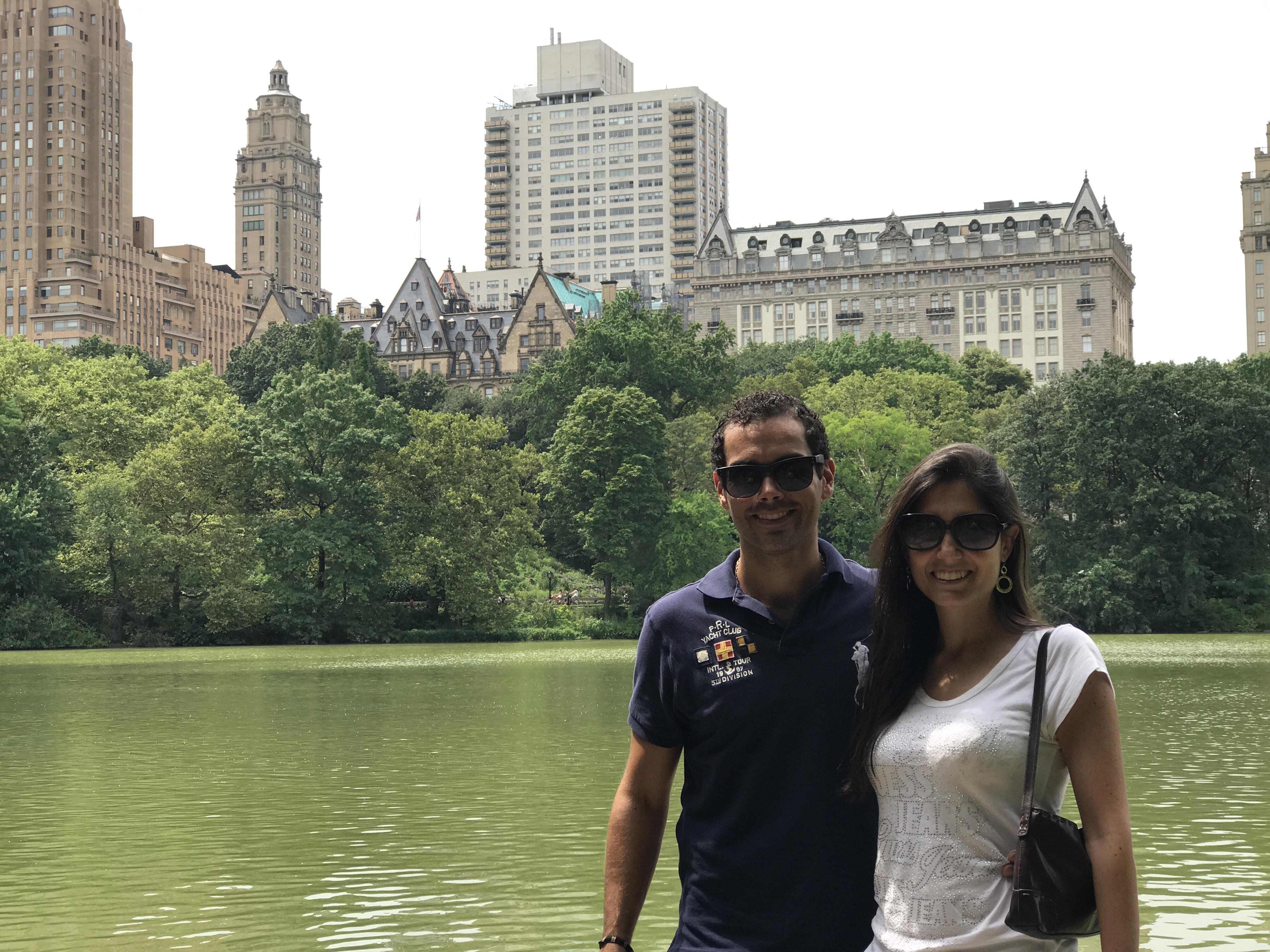 The Wedding Website of Caro Valenzuela and Christian Bergara