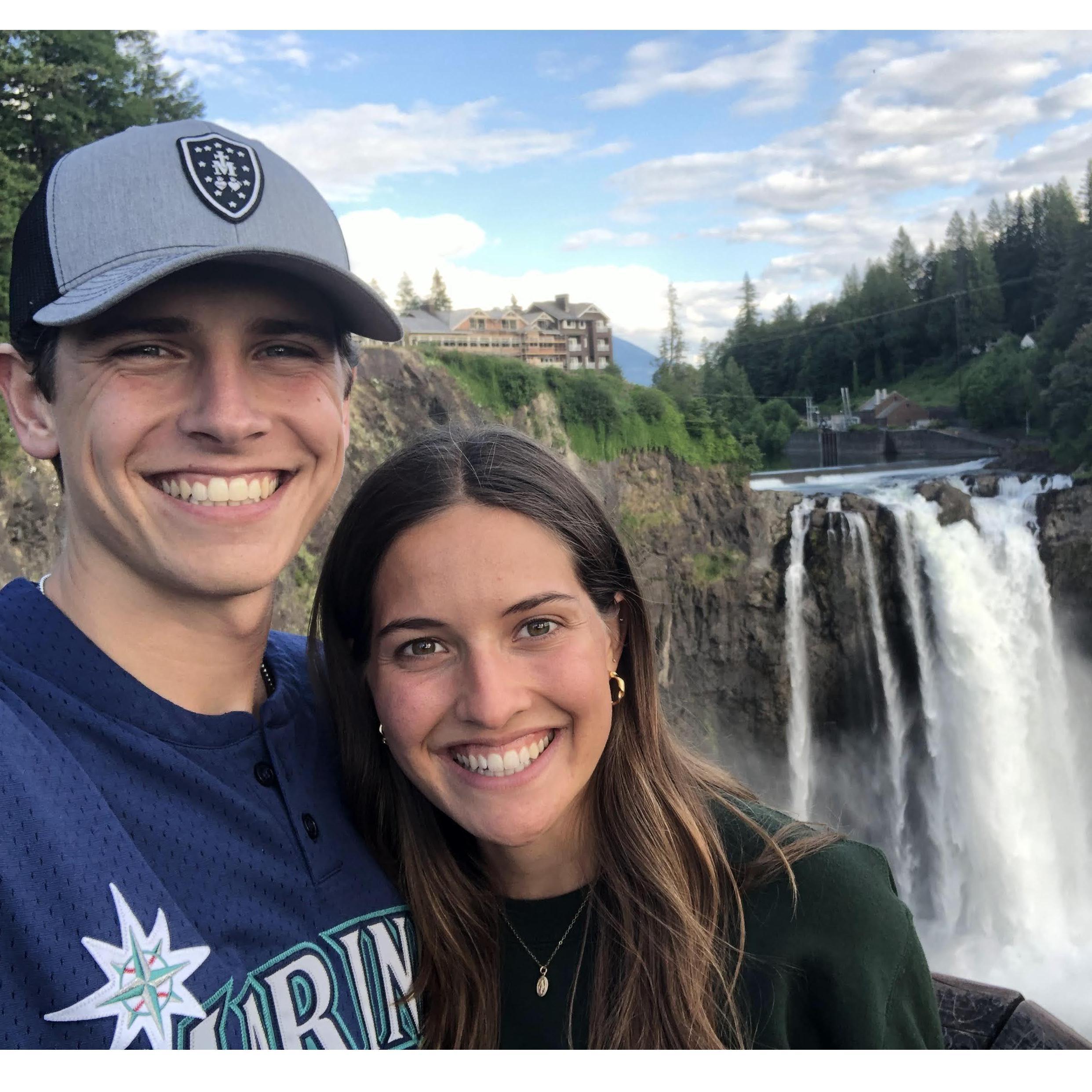 A trip to Snoqualmie Falls after a day in Seattle