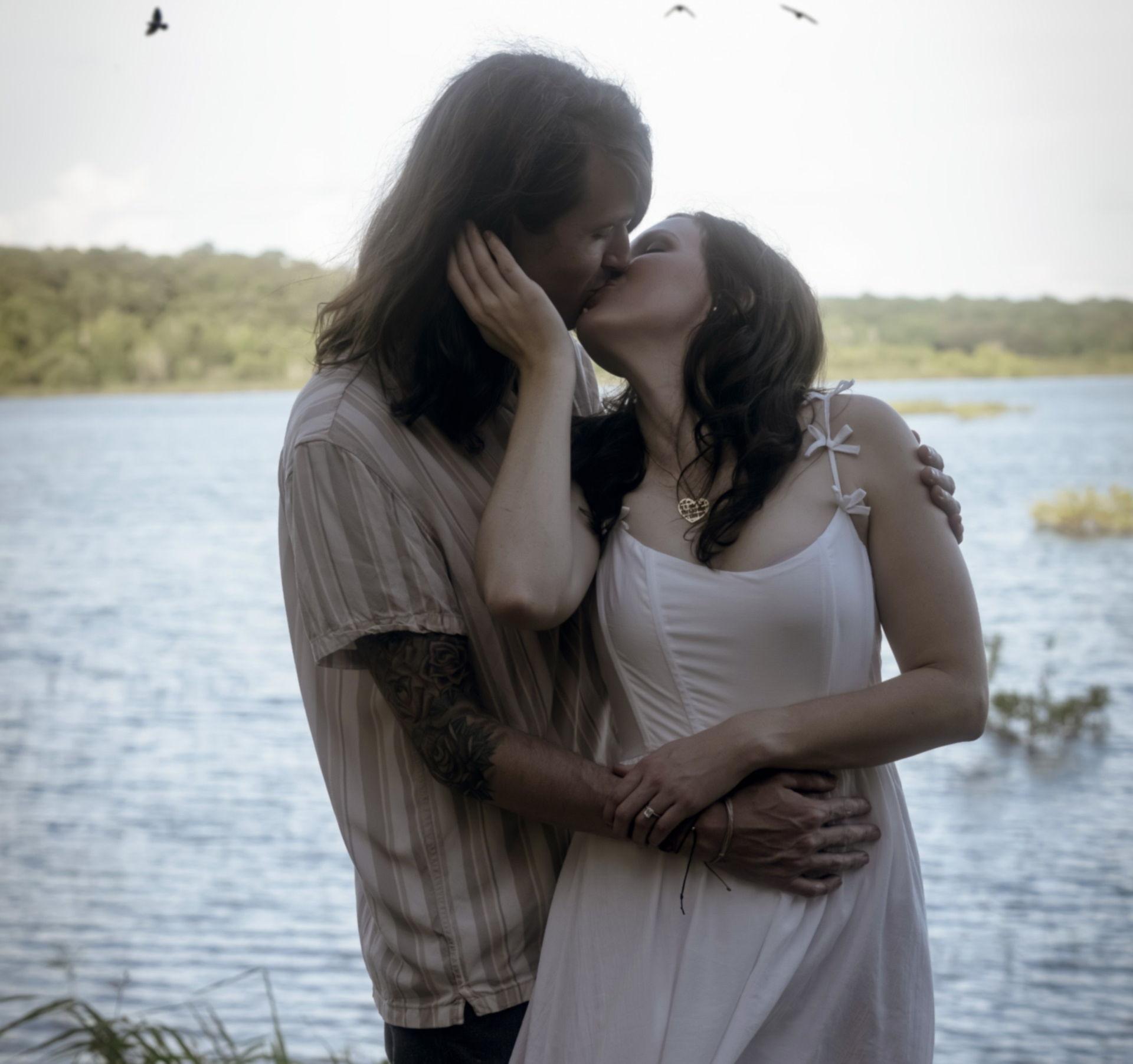 The Wedding Website of Hallie Wright and Derek Sanders