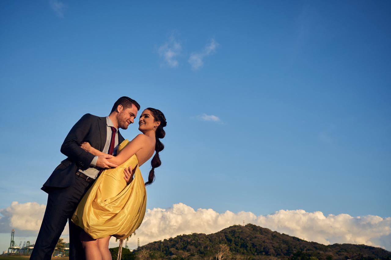 The Wedding Website of Victoria Da Corte and Eduardo González