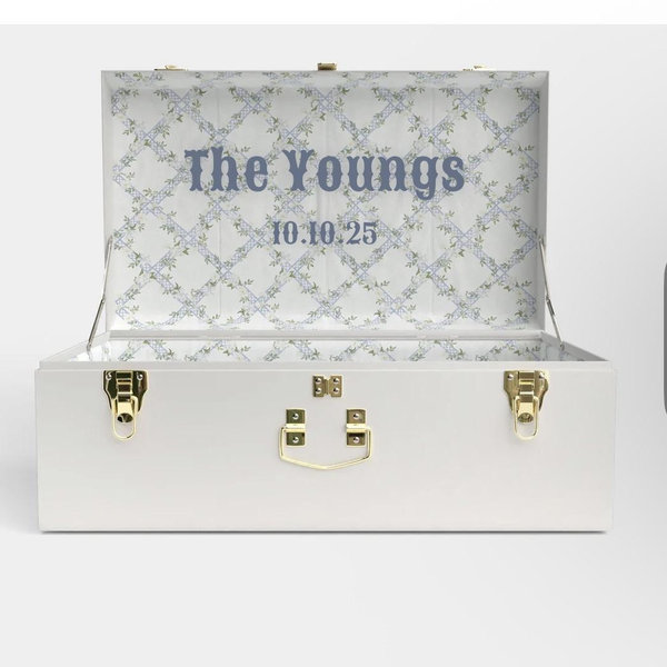 Petite Keep | Heirloom Keepsake Trunks