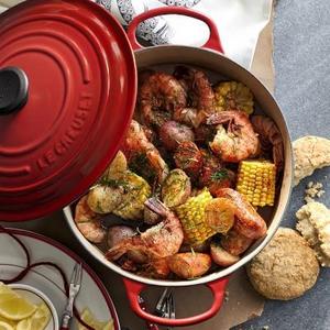 Le Creuset Signature Cast-Iron Round Dutch Oven -Color French Grey