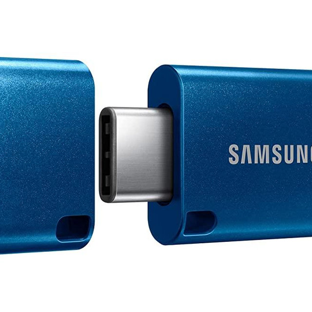SAMSUNG Type-C™ USB Flash Drive, 256GB, Transfers 4GB Files in 11 Secs w/Up to 400MB/s 3.13 Read Speeds, Compatible w/USB 3.0/2.0, Waterproof, 2022