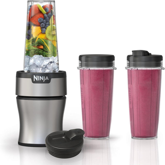 Ninja Nutri-Plus Personal Blender | Compact Push to Blend | Make Frozen Drinks, Smoothies, Sauces & More | With (3) 20 oz. To-Go Cups, (2) Spout-Lids & (1) Storage-Lid | 900 Peak Watt | Silver | BN301