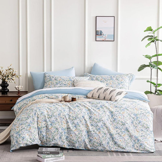 ALEISSEL 100% Cotton Duvet Cover King Size 3PC - Romantic Style Blooms in Blue, Beige and White, Elegant Reversible Design, Luxurious Blue Bedding Sets with Button Closure (King, 104"×90")