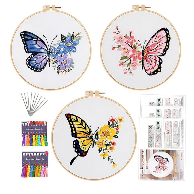 GLTAYLMY 3 Sets Cross Stitch Kits with Beautiful Flower Pattern, Stamped Embroidery Kits with 3 Embroidery Clothes, Needles and Color Threads, 1 Embroidery Hoop