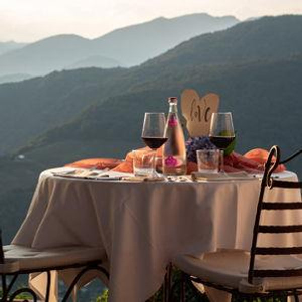 Romantic Dinners Throughout Our Trip