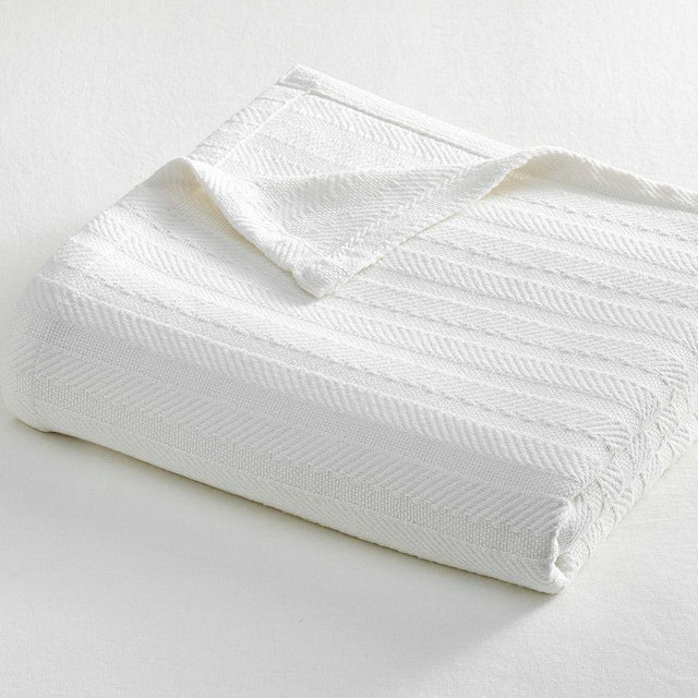 Cable Stripe Hydrocool Blanket, White, Full/Queen