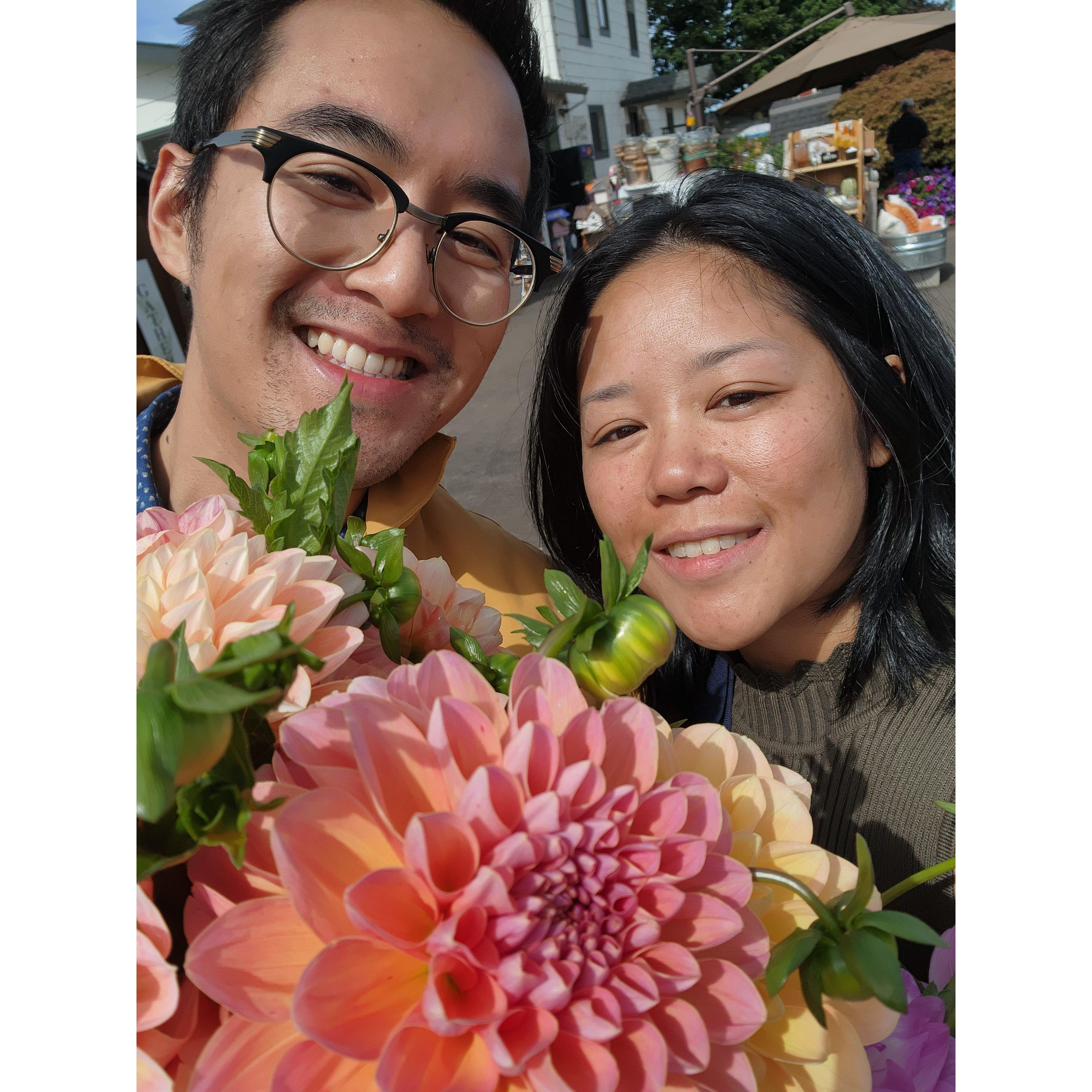 Peonies and dahlias in Oregon, on our way to our first getaway.