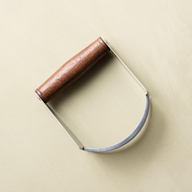 Magnolia Walnut Handle Pastry Blender