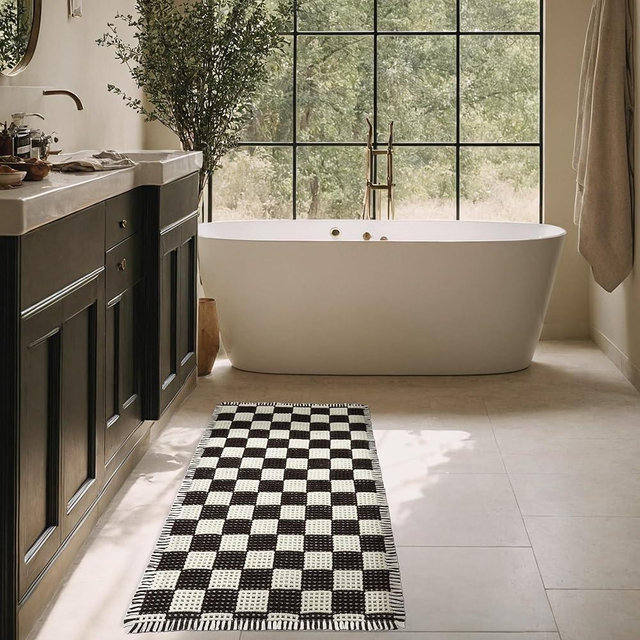 MatEssenz Waffle Bath Mat 2x4 ft Modern Non Slip Quick Drying Shower Mats for Outside Shower Machine Washable Soft and Comfortable Large Bathroom Rugs for Bathroom,Black and White Grid