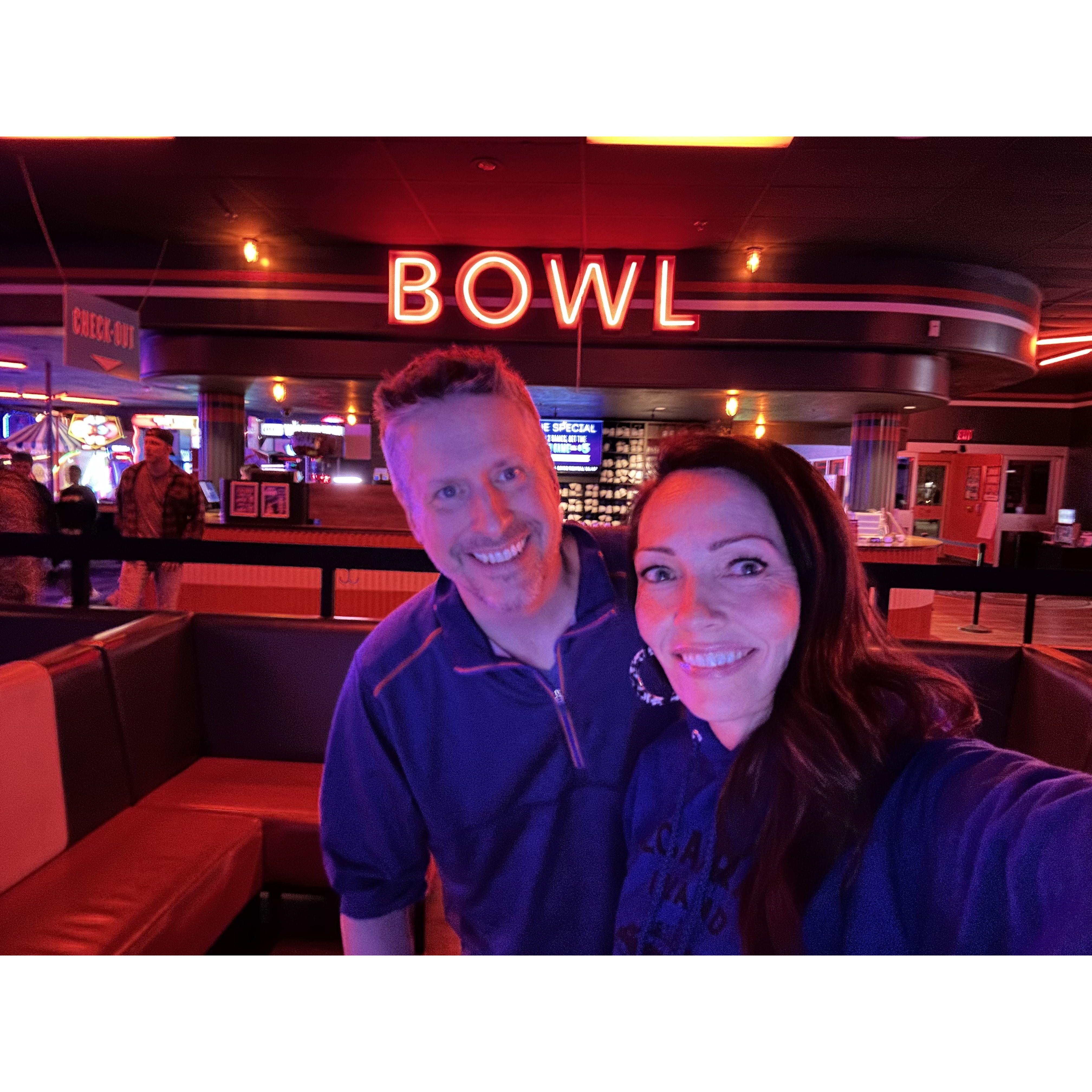 The time where David pretended to be bad at bowling