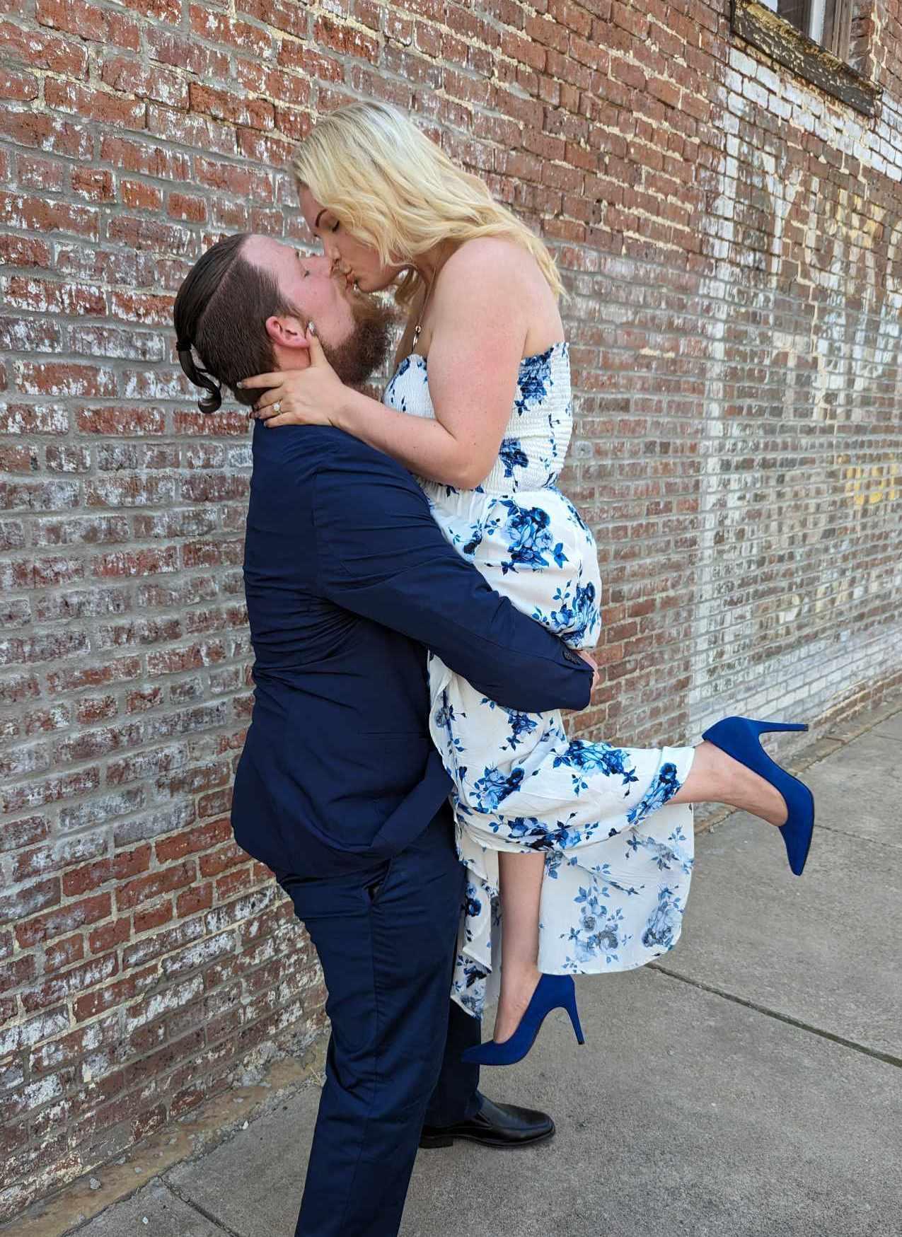 The Wedding Website of Heathrynn Dominguez and Jesse Nichols