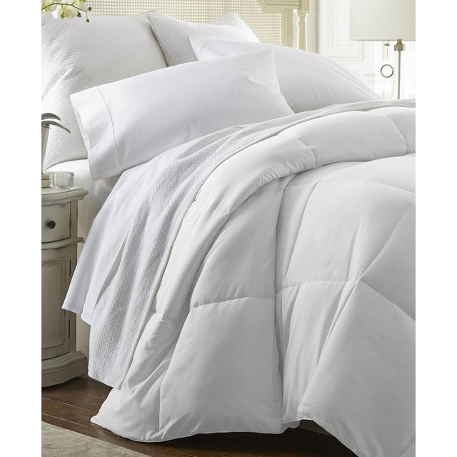Home Collection All Season Premium Down Alternative Comforter, King