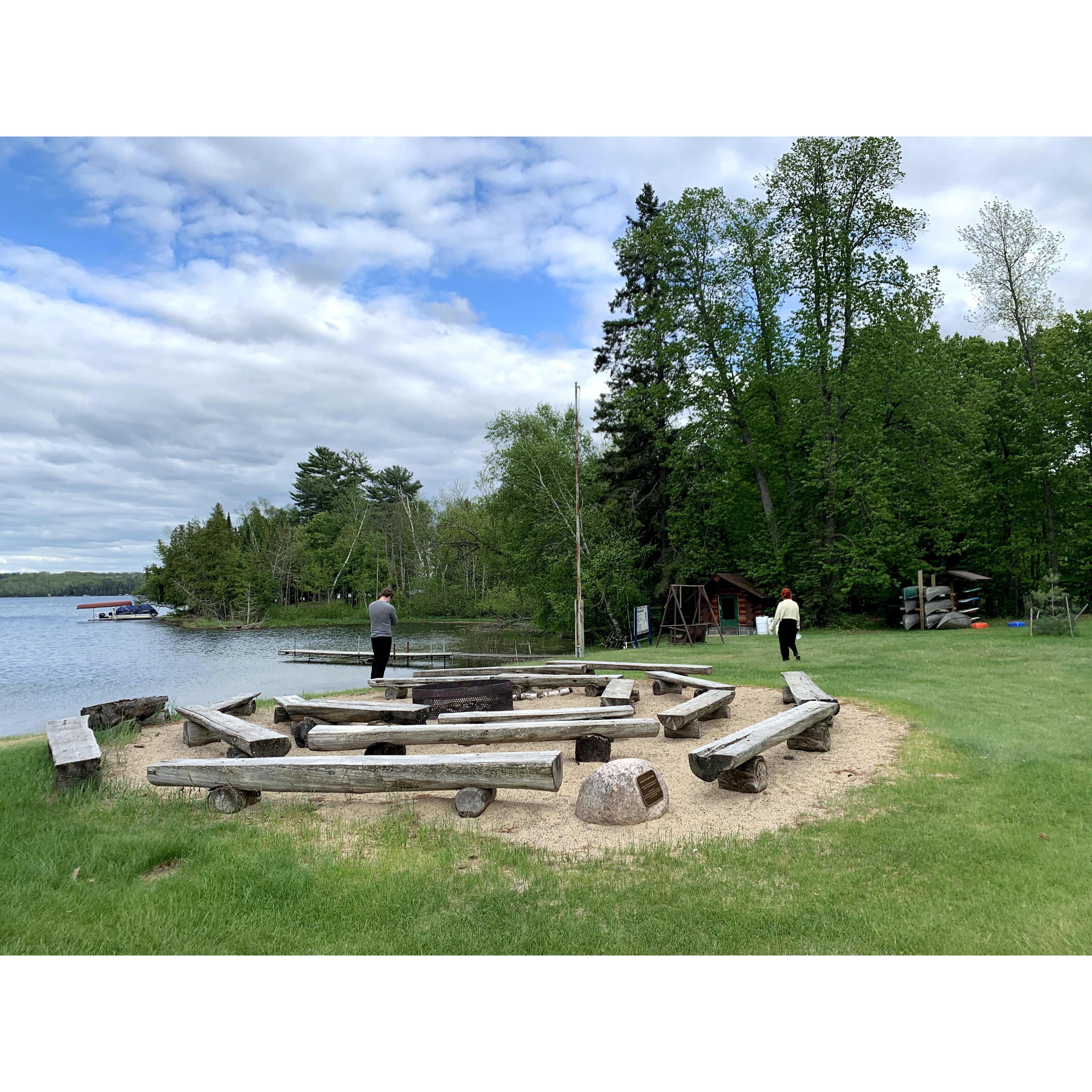 lakeside hangout areas