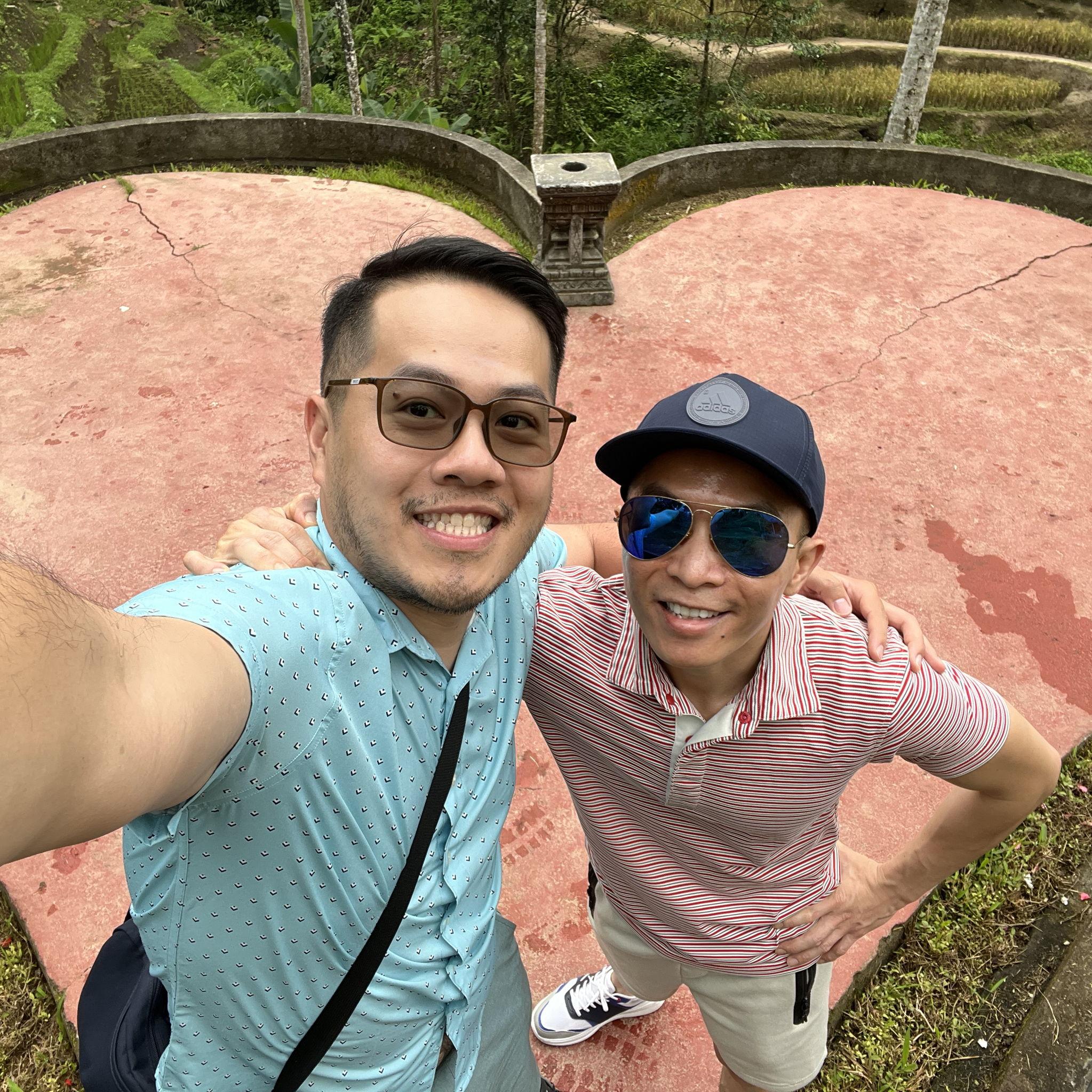 (16) On a breezy Sunday in early July (7/7), Can asked Tho to meet with a colleague who was interested in pitching a new local escape room. As a puzzle enthusiast, Tho took the bait immediately.