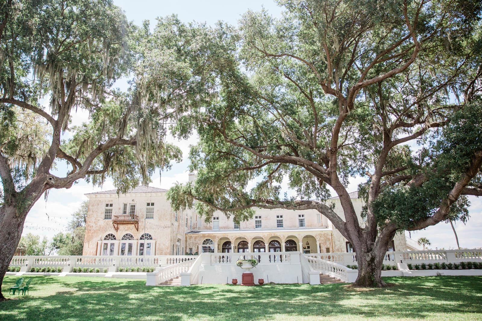 The Wedding Website of Victoria Zarbo and AJ Sarabasa