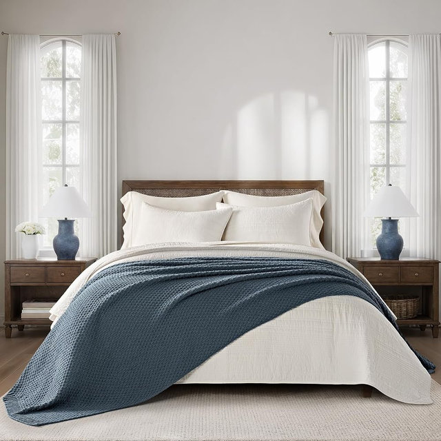 EVERGRACEHOME Chunky Chenille Knit Throw Blanket for Couch, Soft Luxurious Oversized Queen Moss Stitch Blanket for Bed, Cozy Farmhouse Knitted Throw for Sofa, Stormy Blue, 90" x 90"