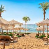 Ennea Beach Club