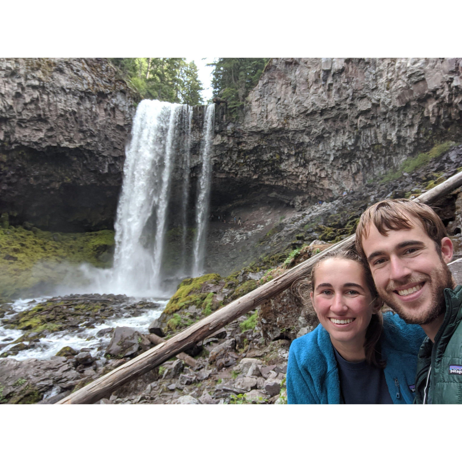 Tamawanas Falls in Columbia River Gorge